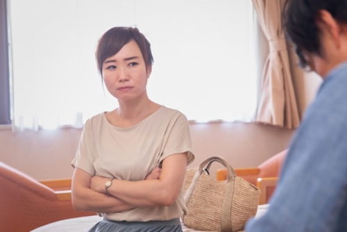 怒っている妻
